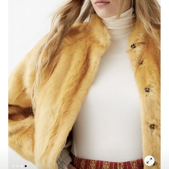 NWT Urban Outfitters Faux Fur Jacket - Picture 6 of 7